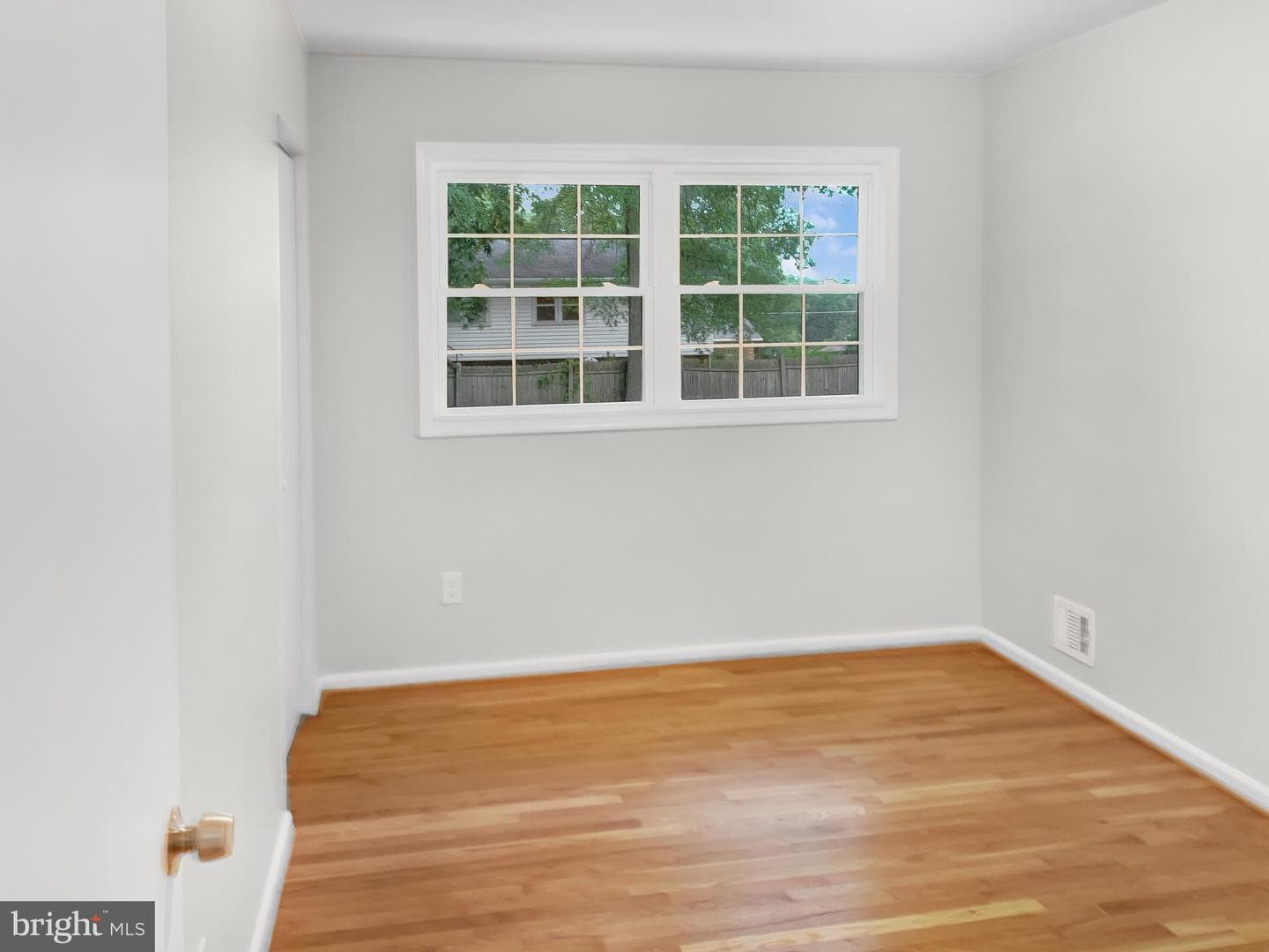8413 Wagon Wheel Road photo 9