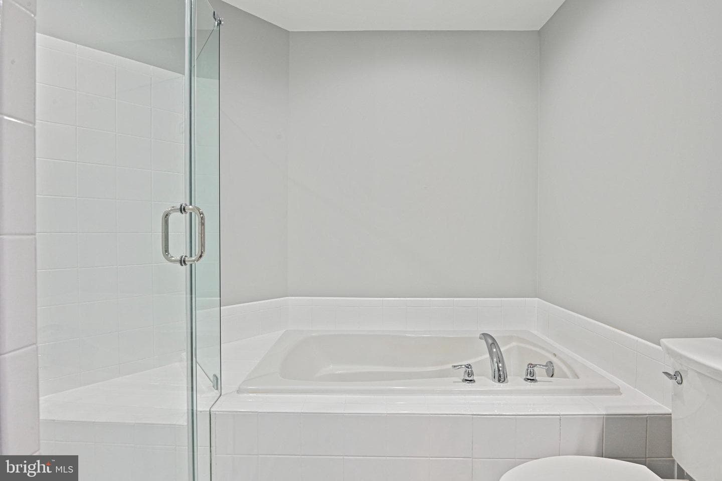 12077 Chancery Station Circle photo 34