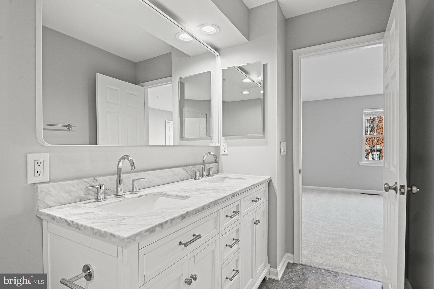 12077 Chancery Station Circle photo 36