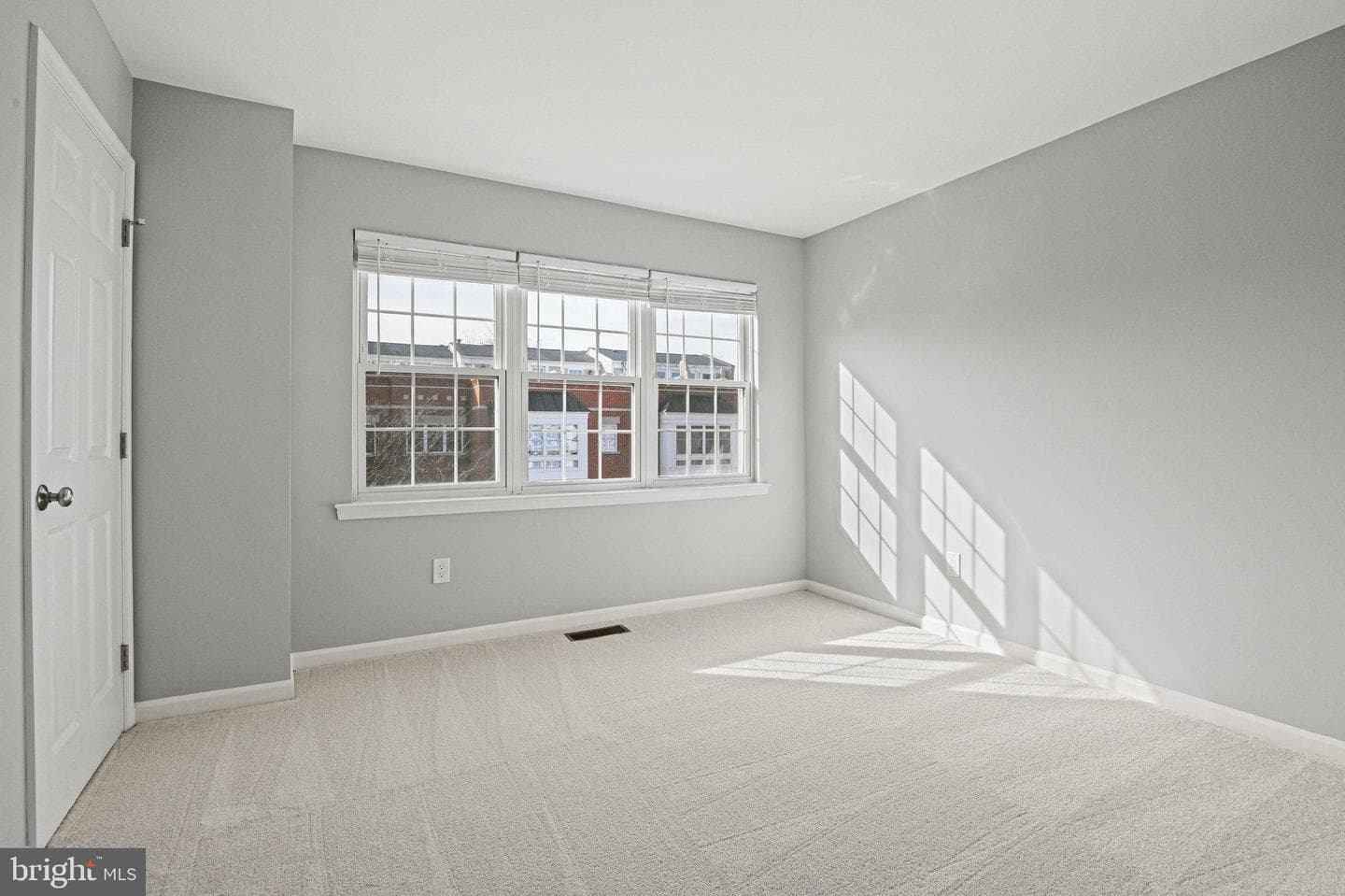 12077 Chancery Station Circle photo 38