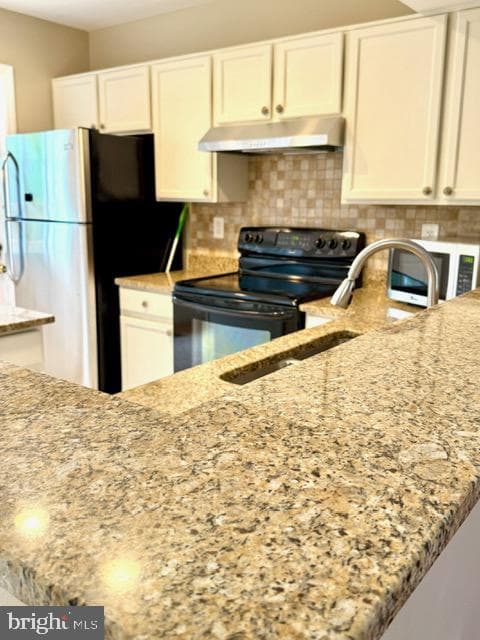 8074 Sebon Drive photo 2