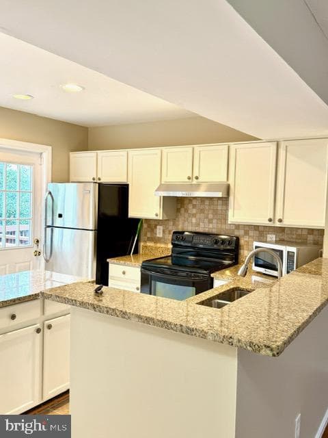 8074 Sebon Drive photo 3