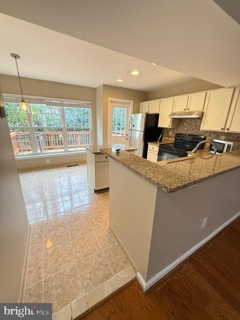 8074 Sebon Drive photo 5