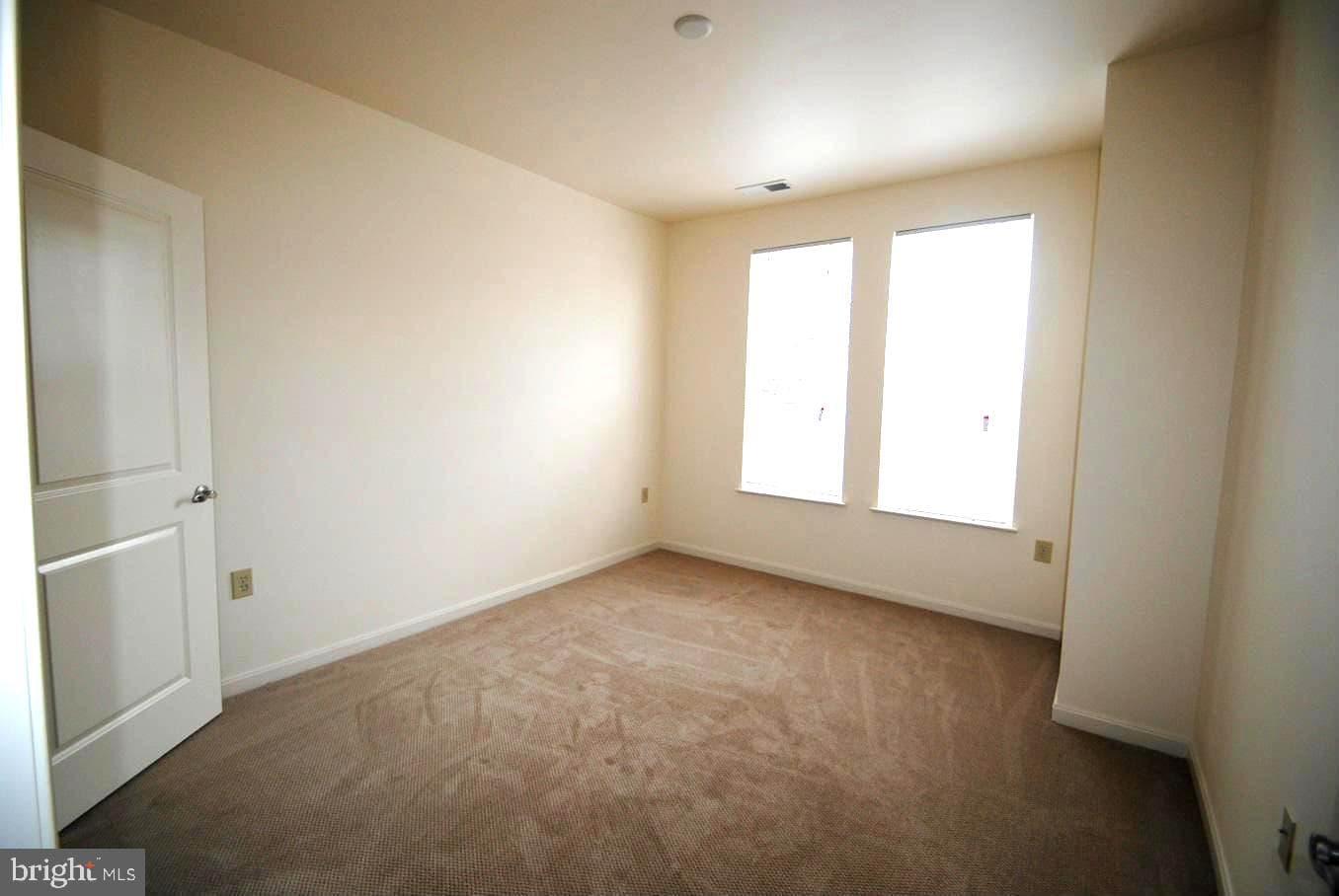 2665 Prosperity Avenue #210 photo 8