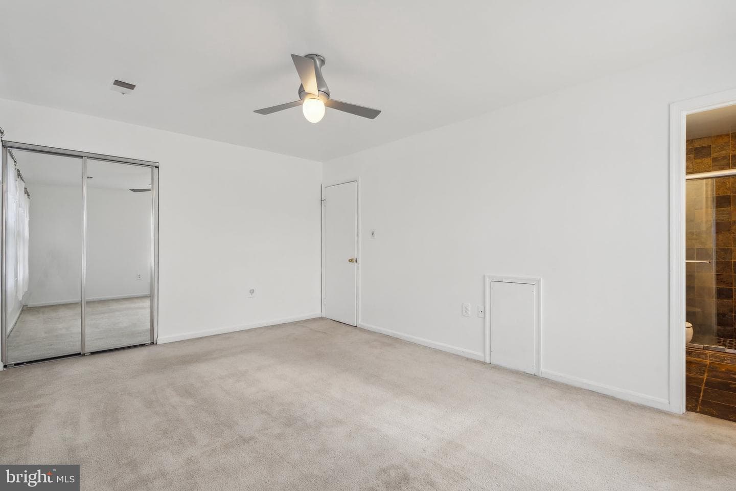 5515 Lakewhite Court photo 11