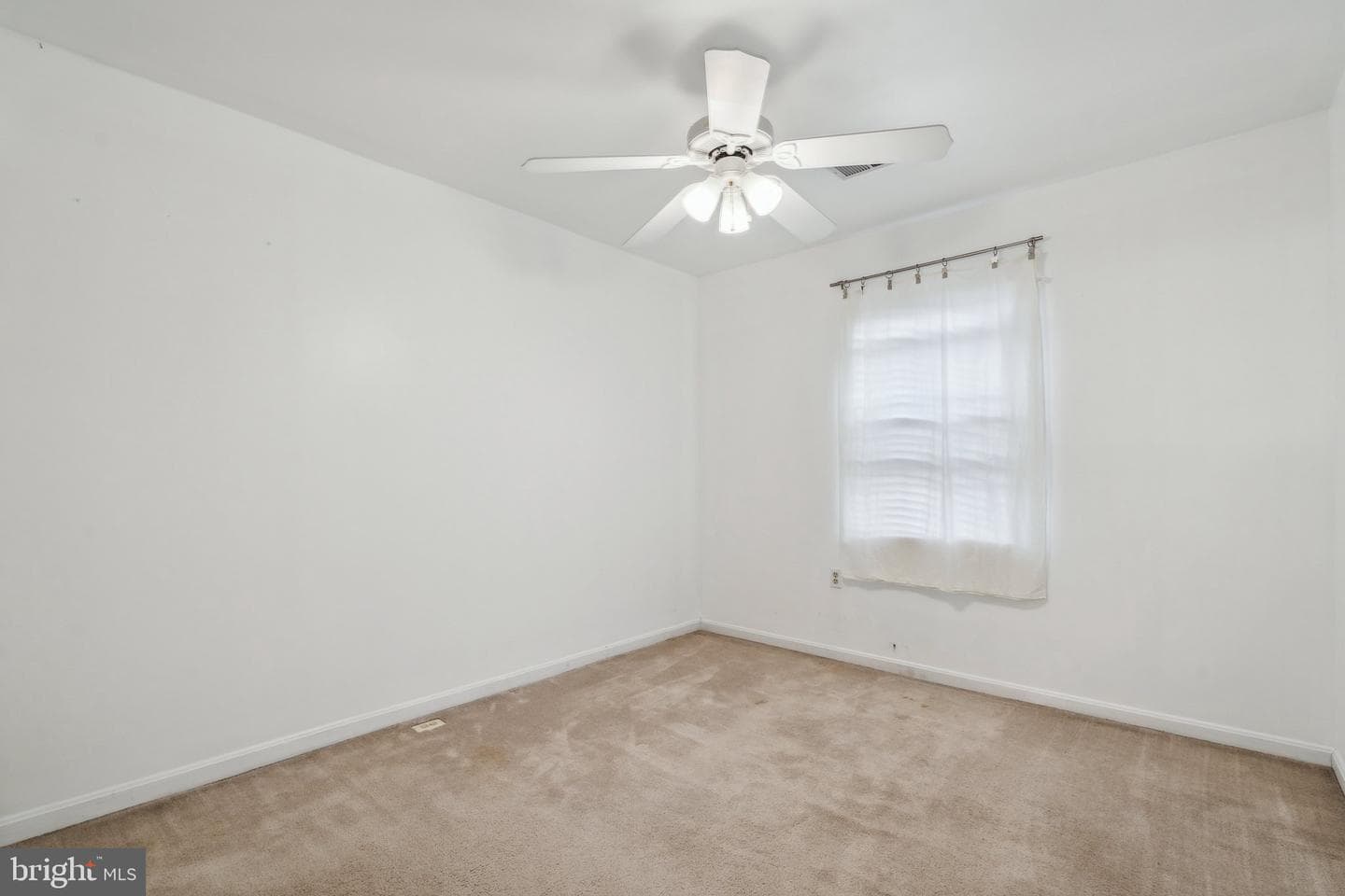 5515 Lakewhite Court photo 13