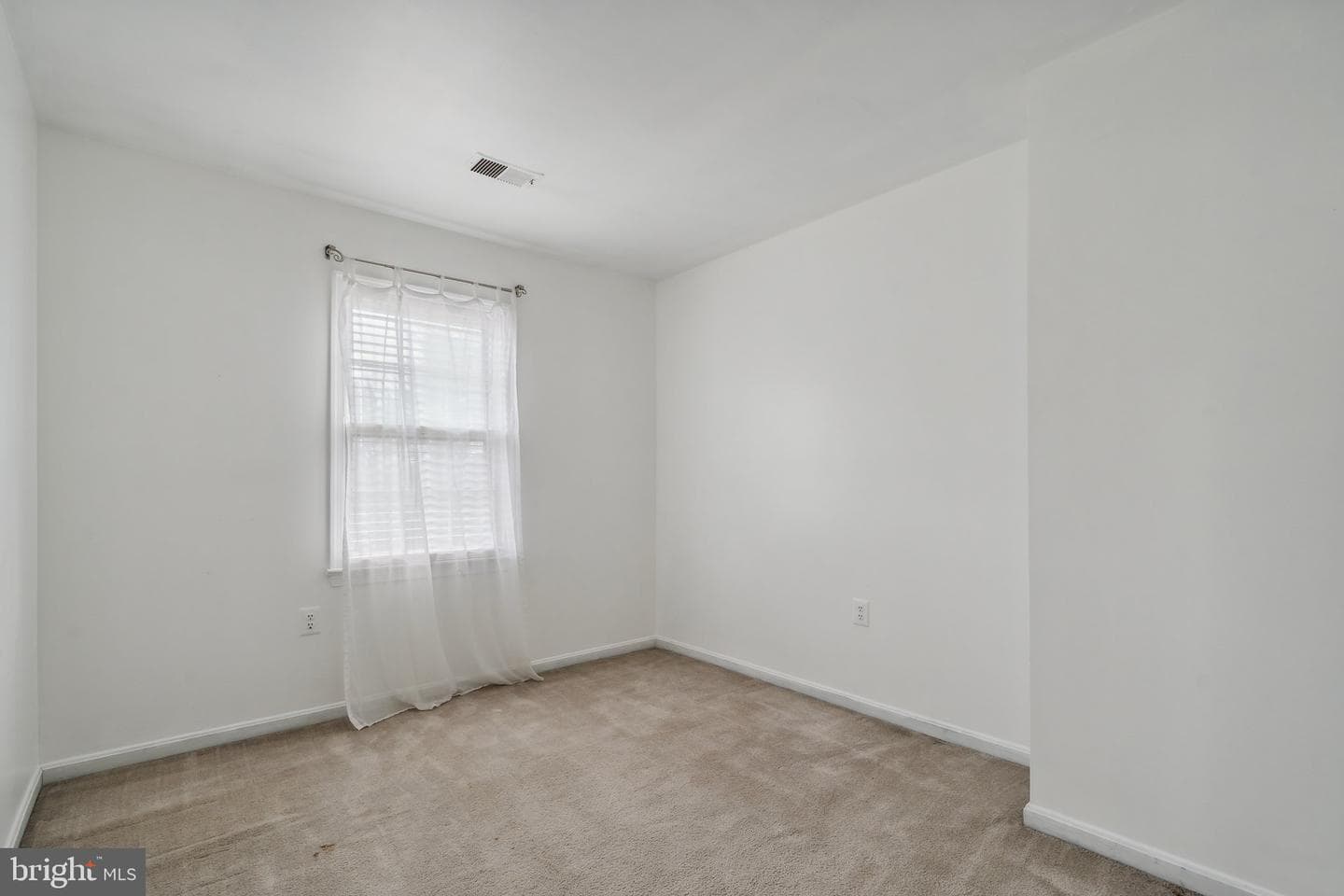5515 Lakewhite Court photo 14