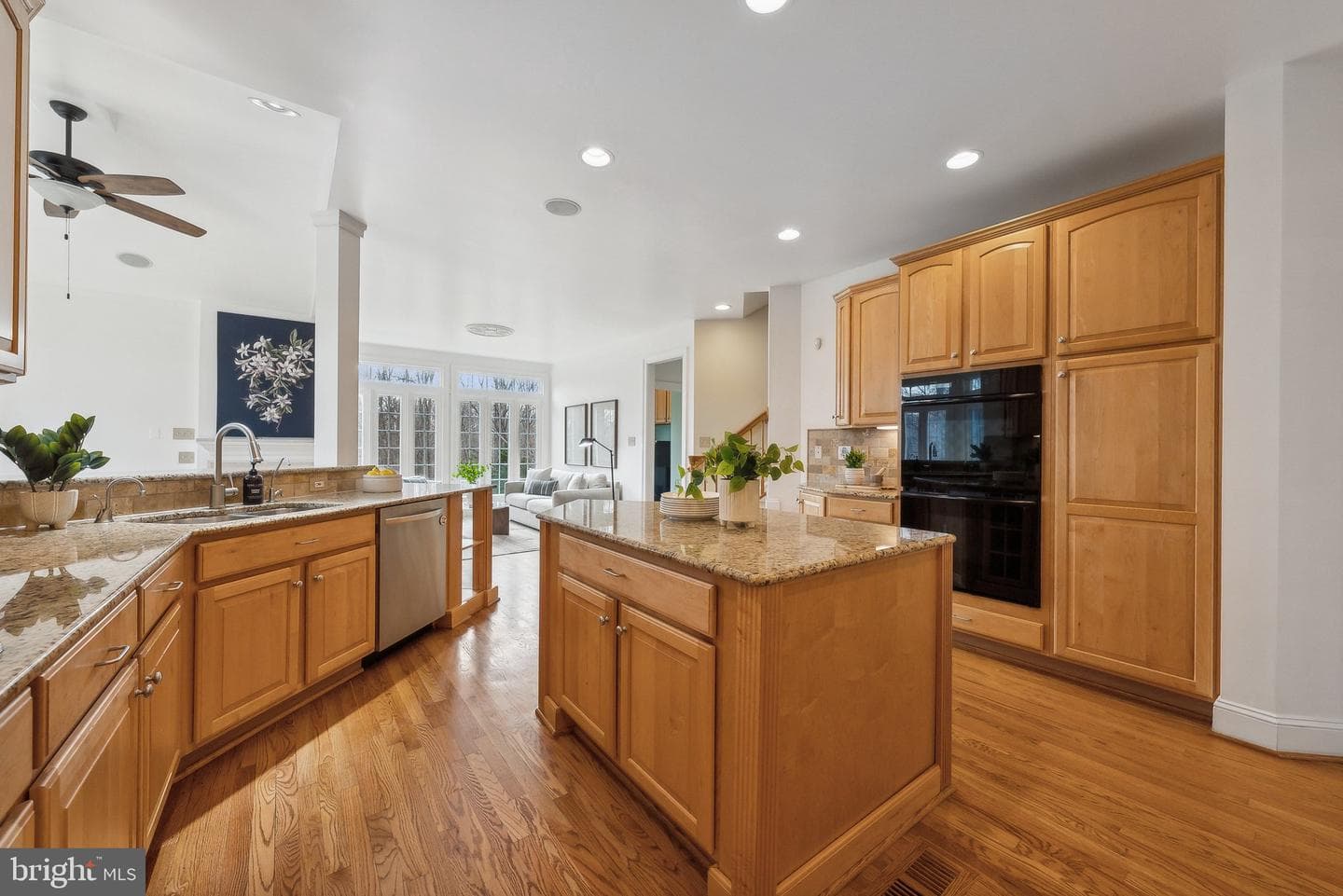 10235 Van Thompson Road photo 21