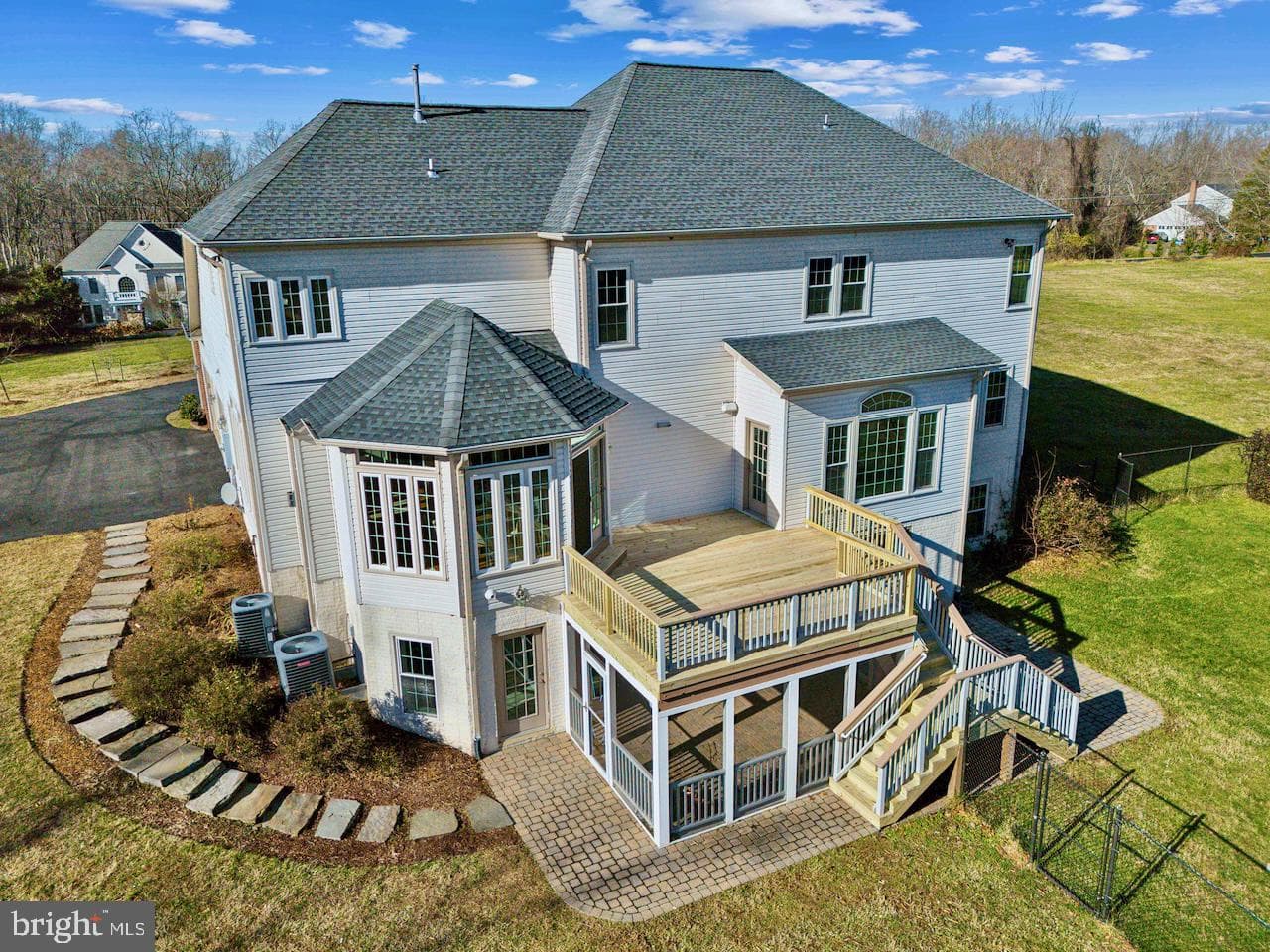 10235 Van Thompson Road photo 46