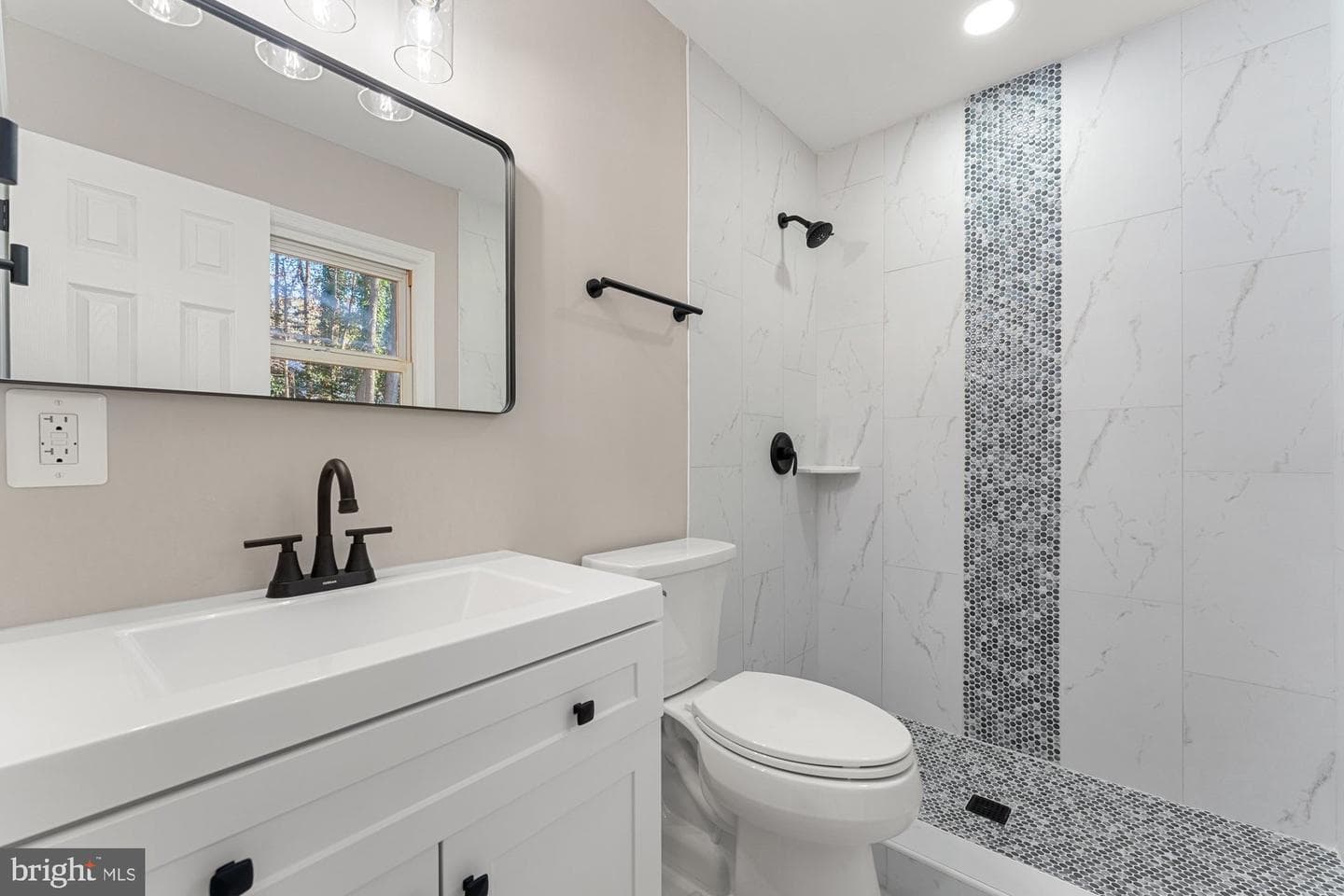 8018 Lake Pleasant Drive photo 43