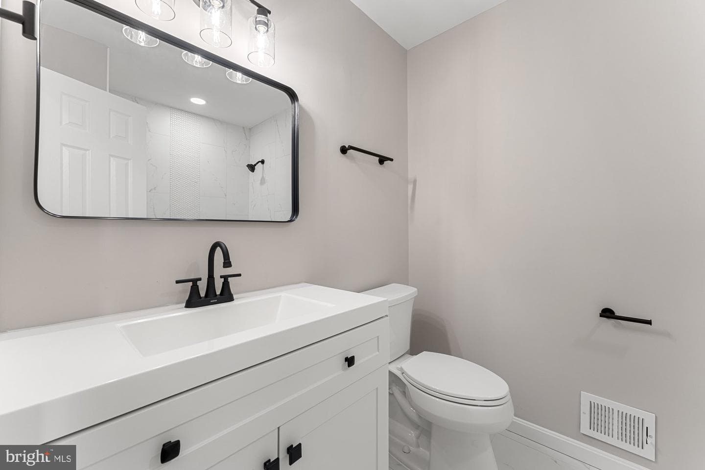 8018 Lake Pleasant Drive photo 49