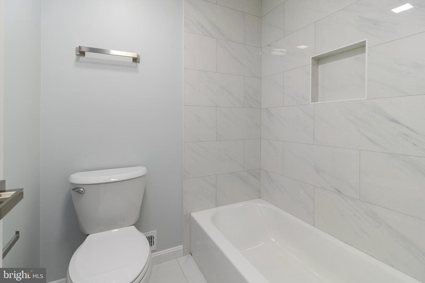 2059 Whisperwood Glen Lane photo 12