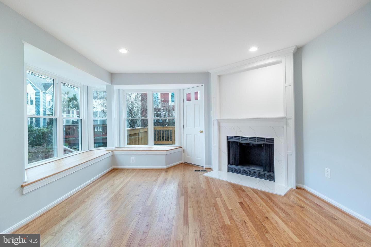 2059 Whisperwood Glen Lane photo 4