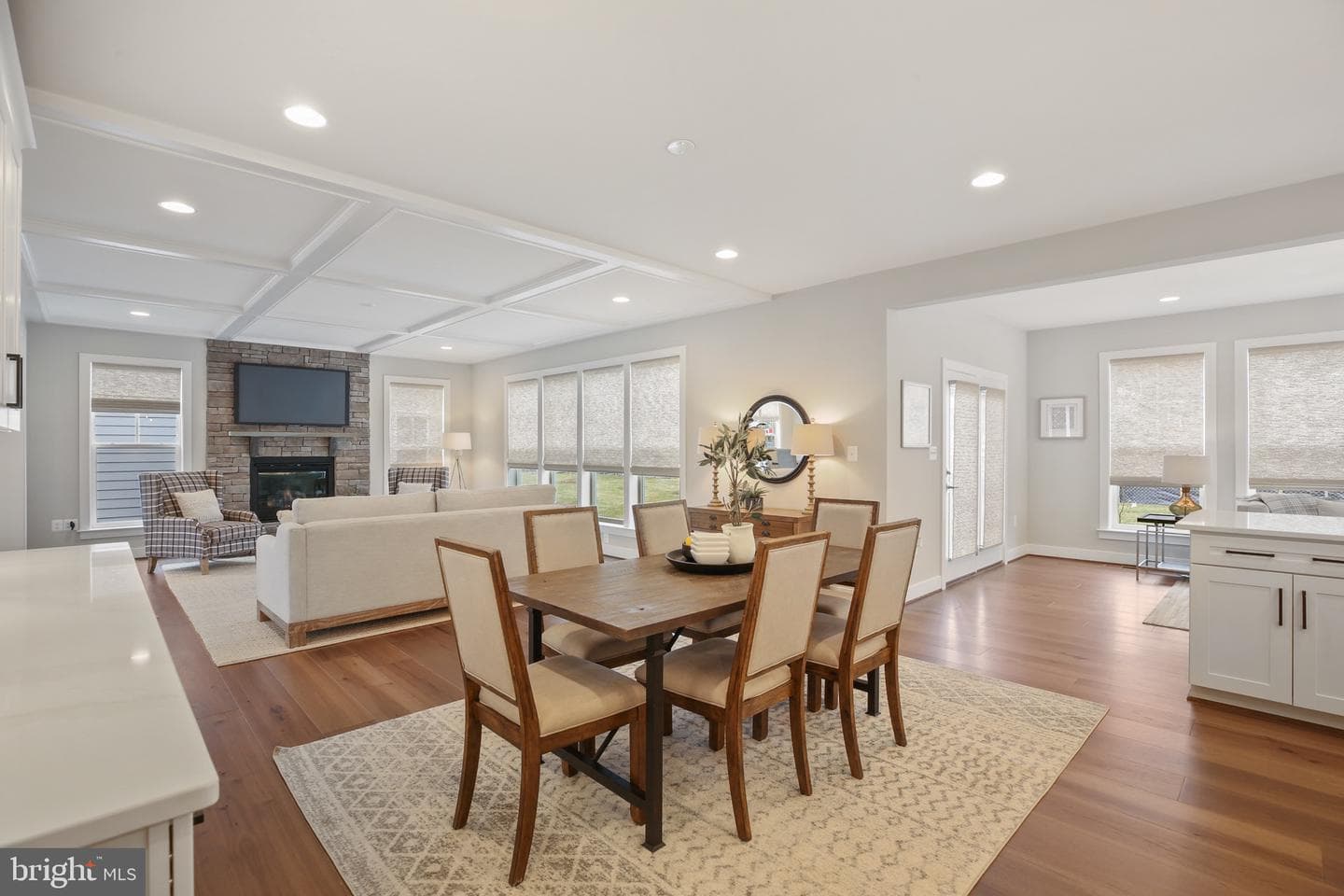 2423 Jackson Parkway photo 25
