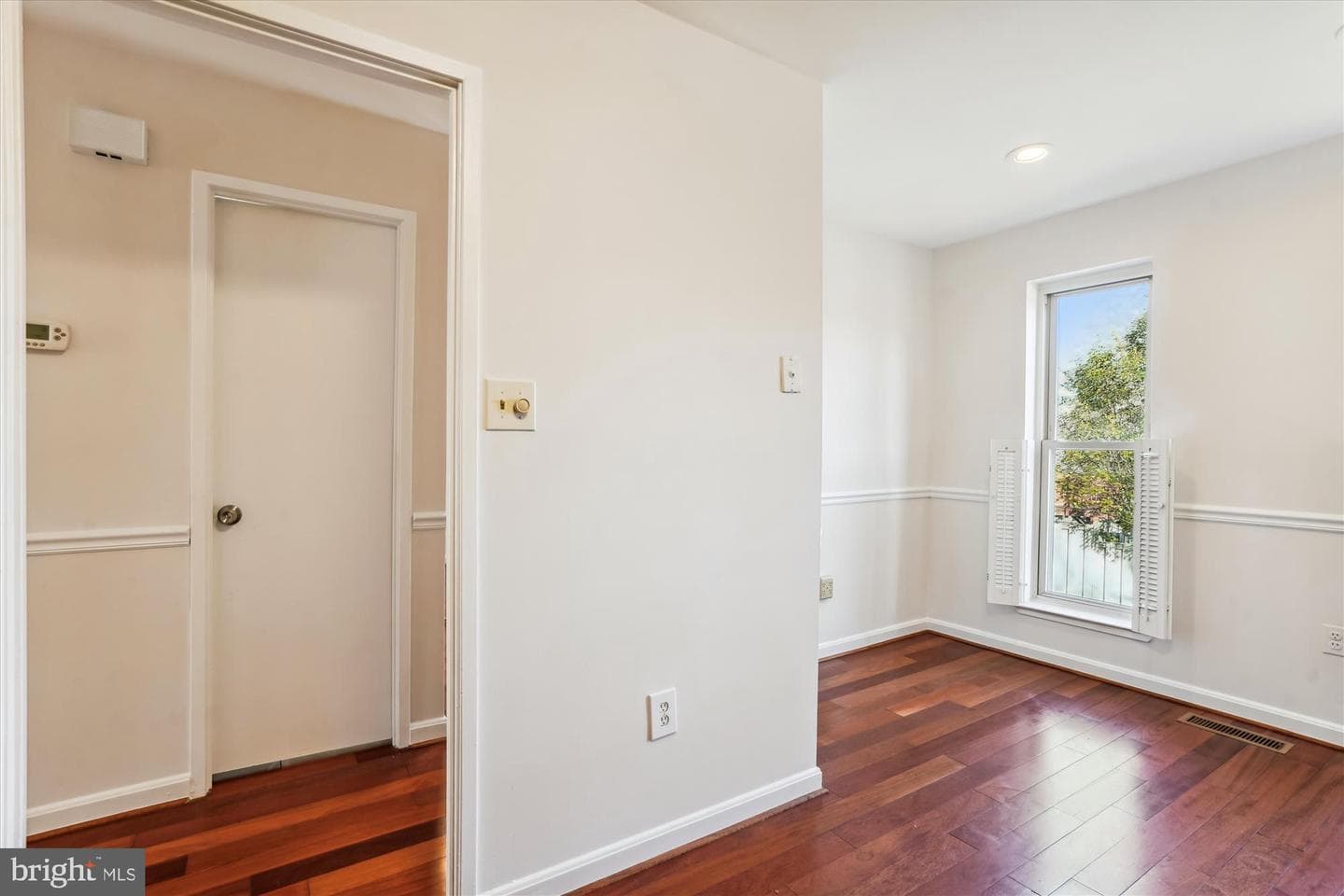 1741 Cy Court photo 6