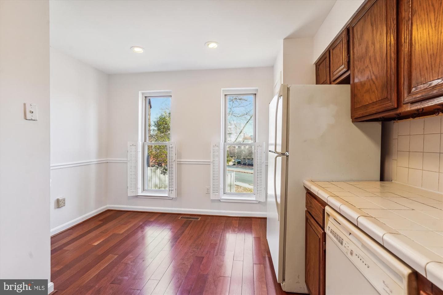 1741 Cy Court photo 7