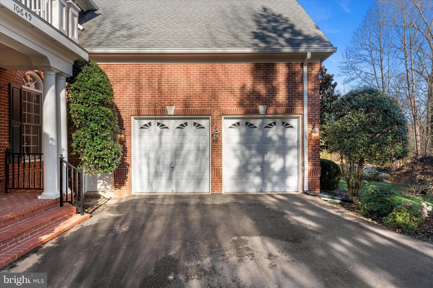 10649 Oakton Ridge Court photo 4