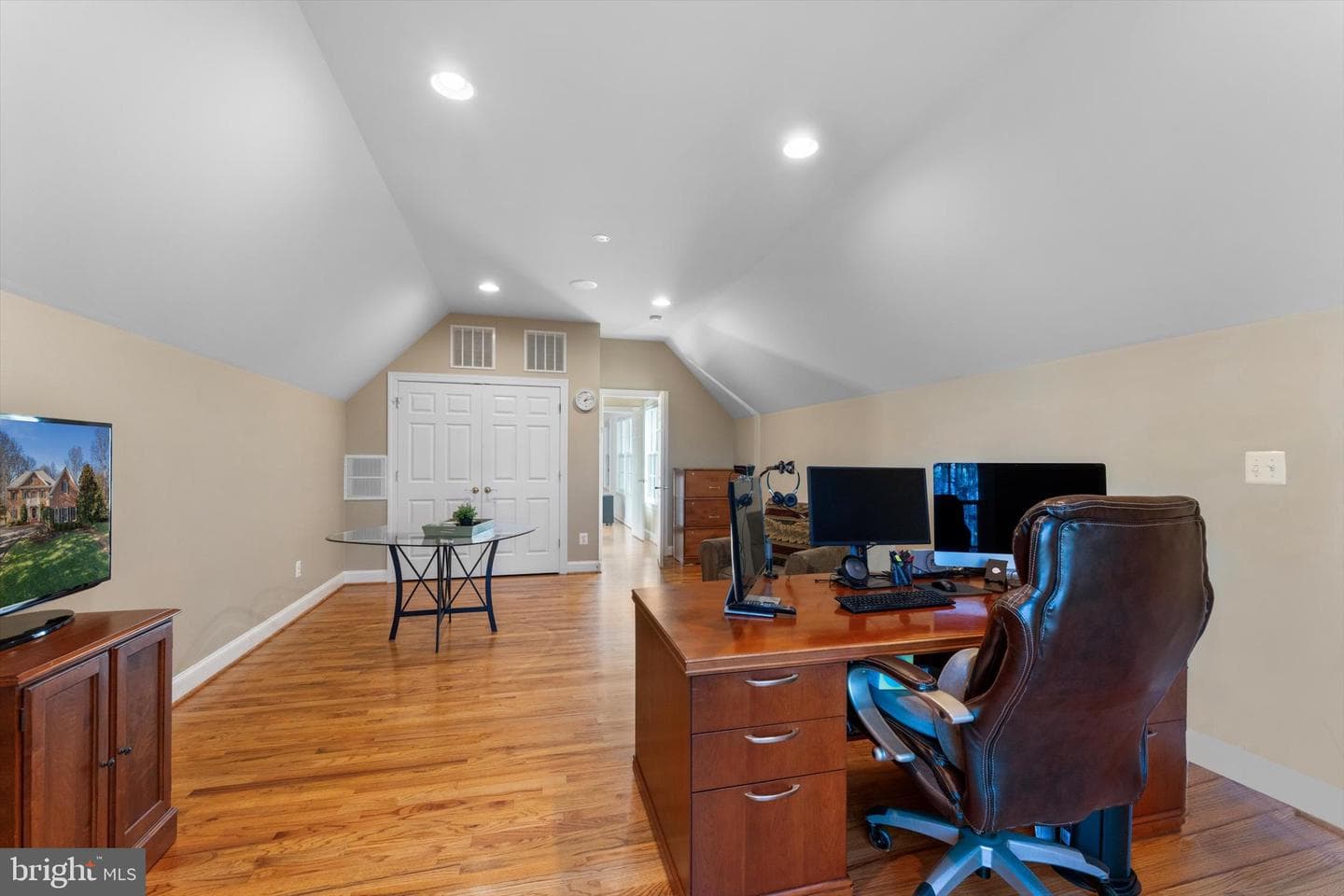 10649 Oakton Ridge Court photo 54