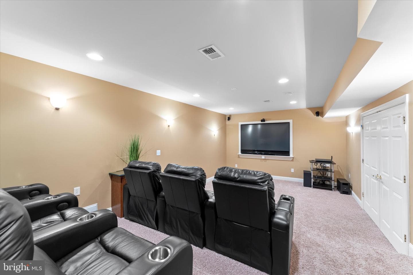 10649 Oakton Ridge Court photo 61