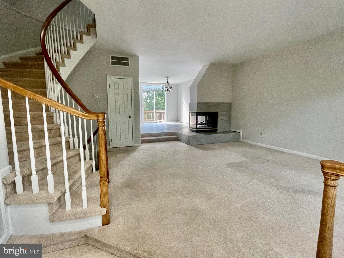 5144 Woodford Drive photo 13