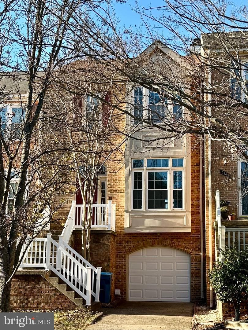5144 Woodford Drive photo 2