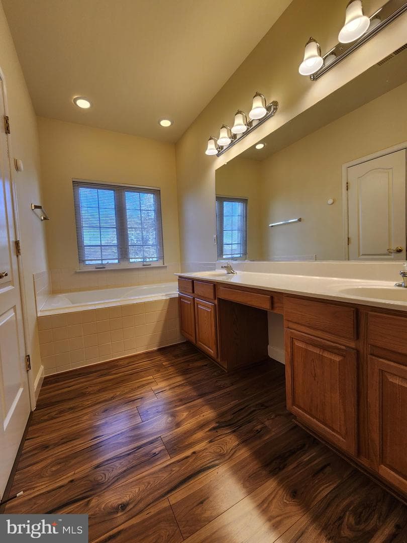 4522 English Holly Drive photo 18