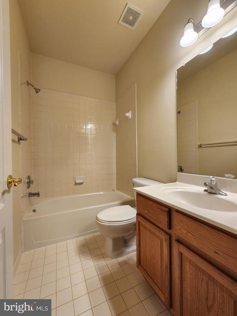 4522 English Holly Drive photo 25