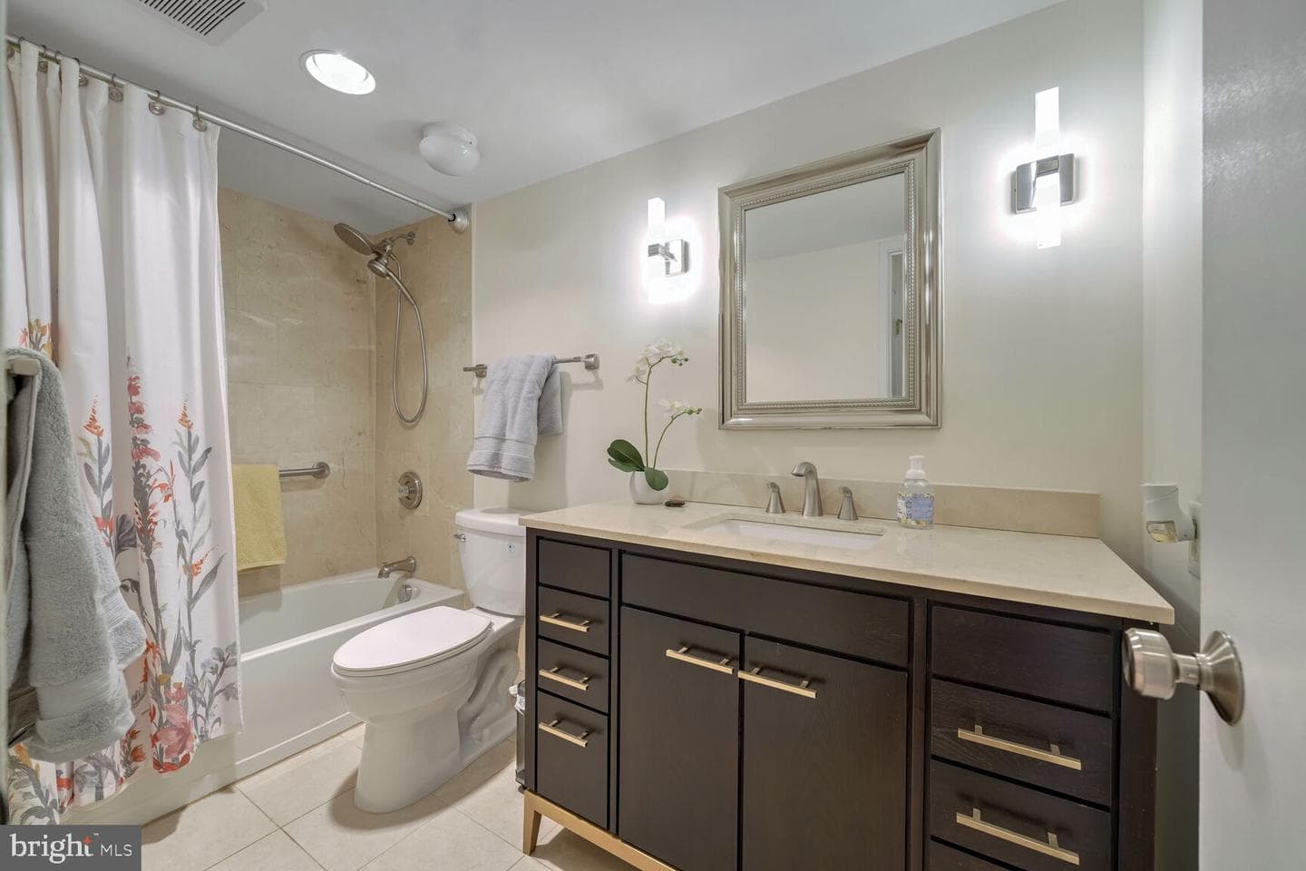 5901 Mount Eagle Drive #212 photo 12