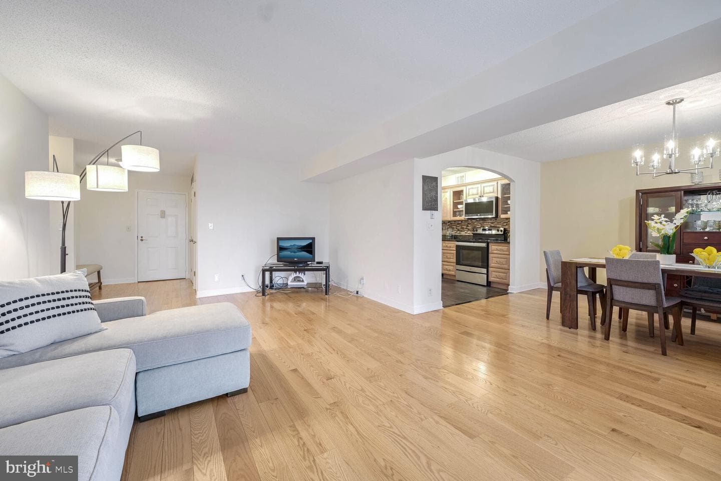 5901 Mount Eagle Drive #212 photo 3