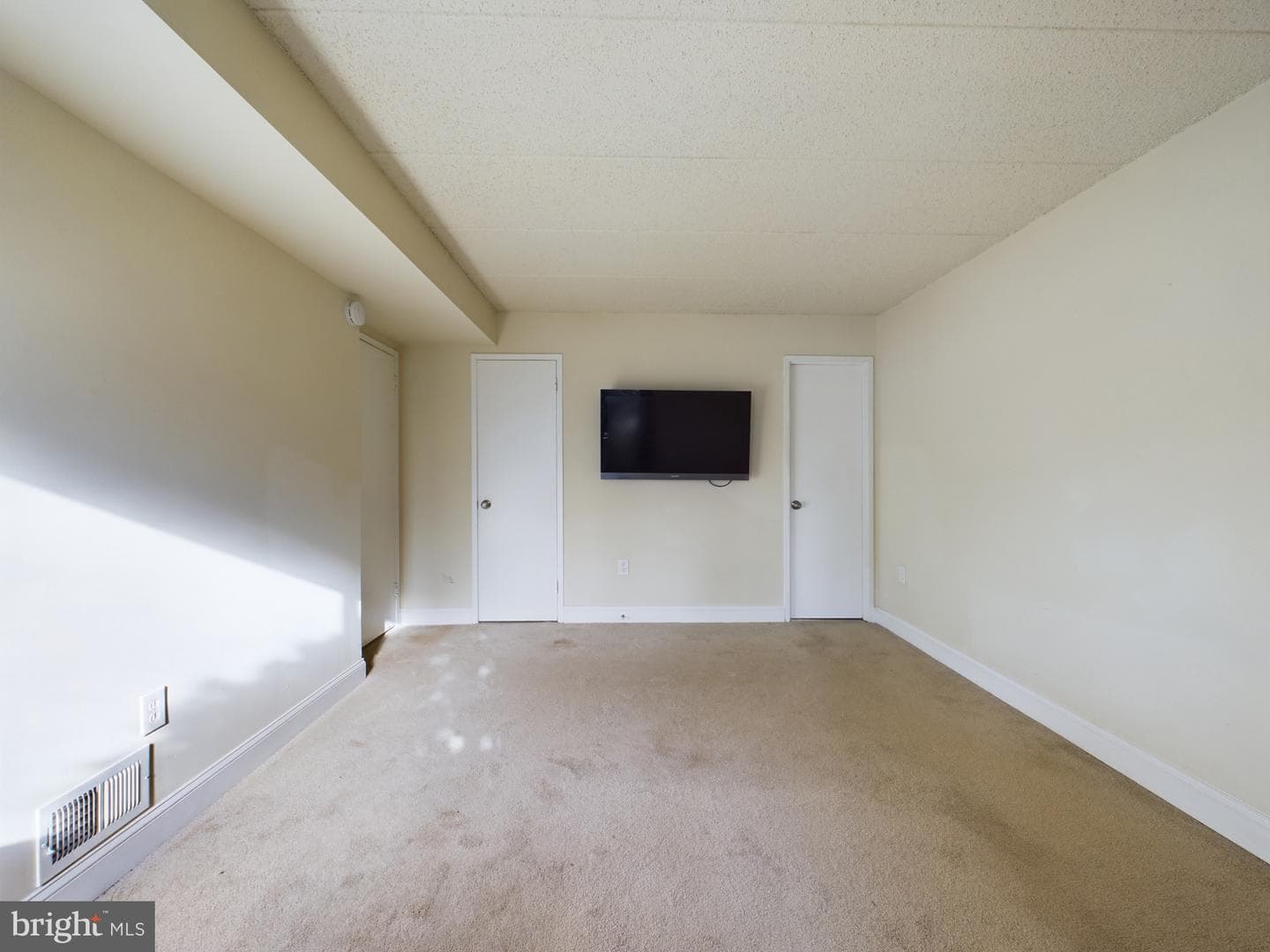 11566 Rolling Green Court #101 photo 34