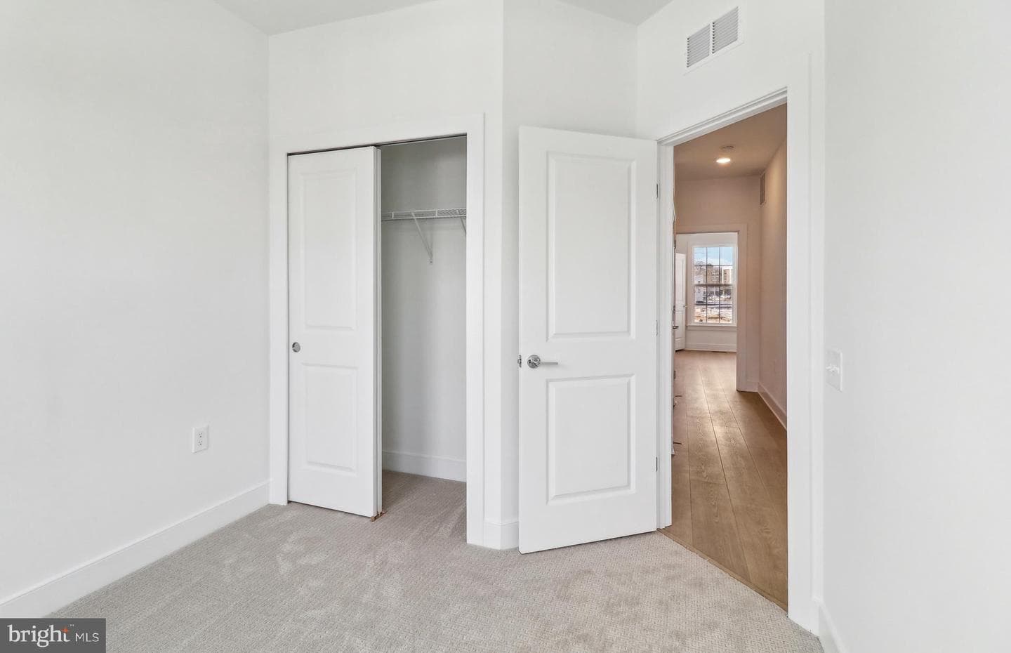 3926 Oak Street photo 28