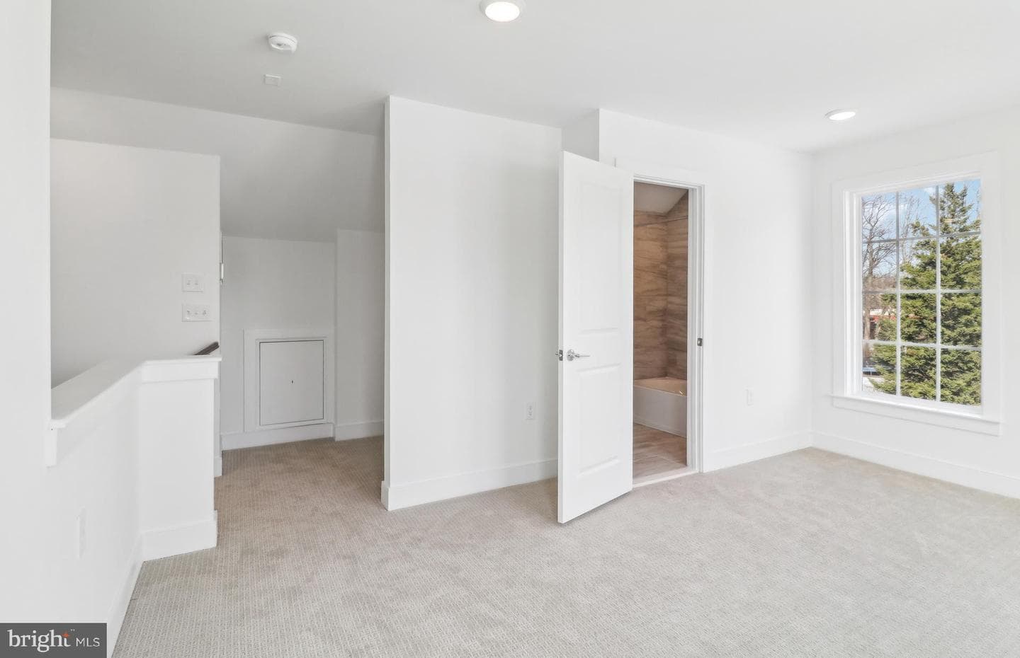 3926 Oak Street photo 29