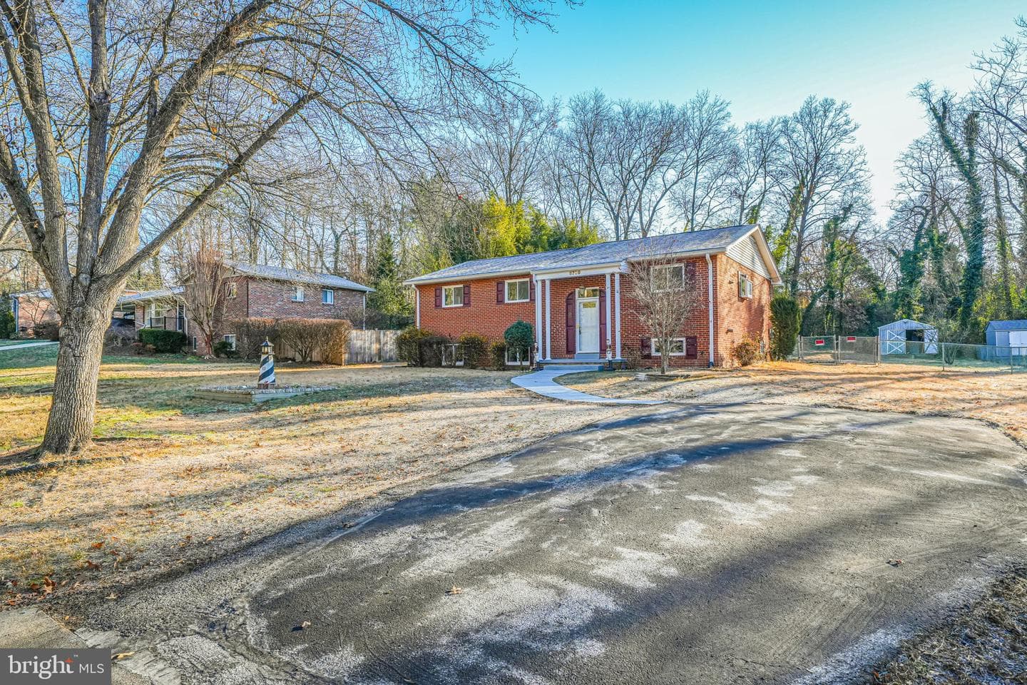 8709 Millbrook Place photo 2