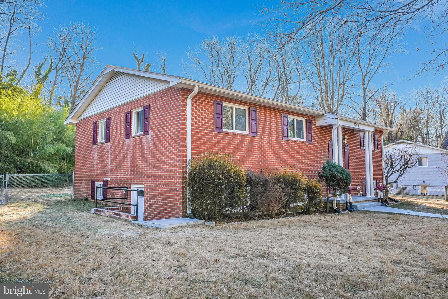 8709 Millbrook Place photo 36