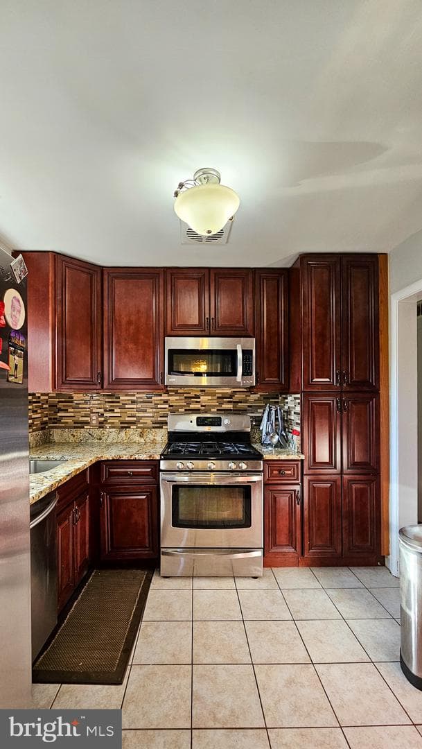 3161 Patrick Henry Drive photo 10