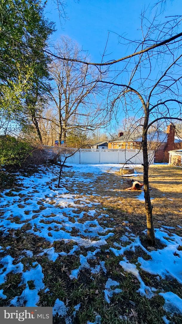 3161 Patrick Henry Drive photo 3