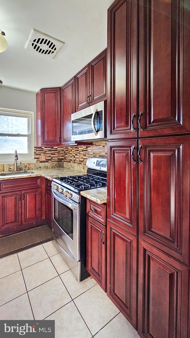 3161 Patrick Henry Drive photo 8