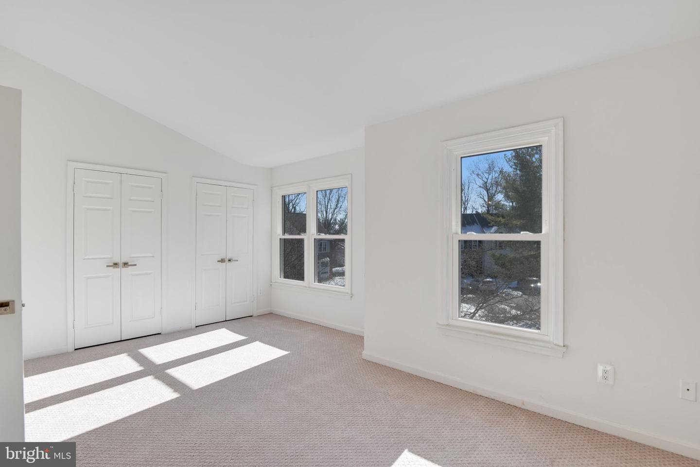 6004 Rockton Court photo 12