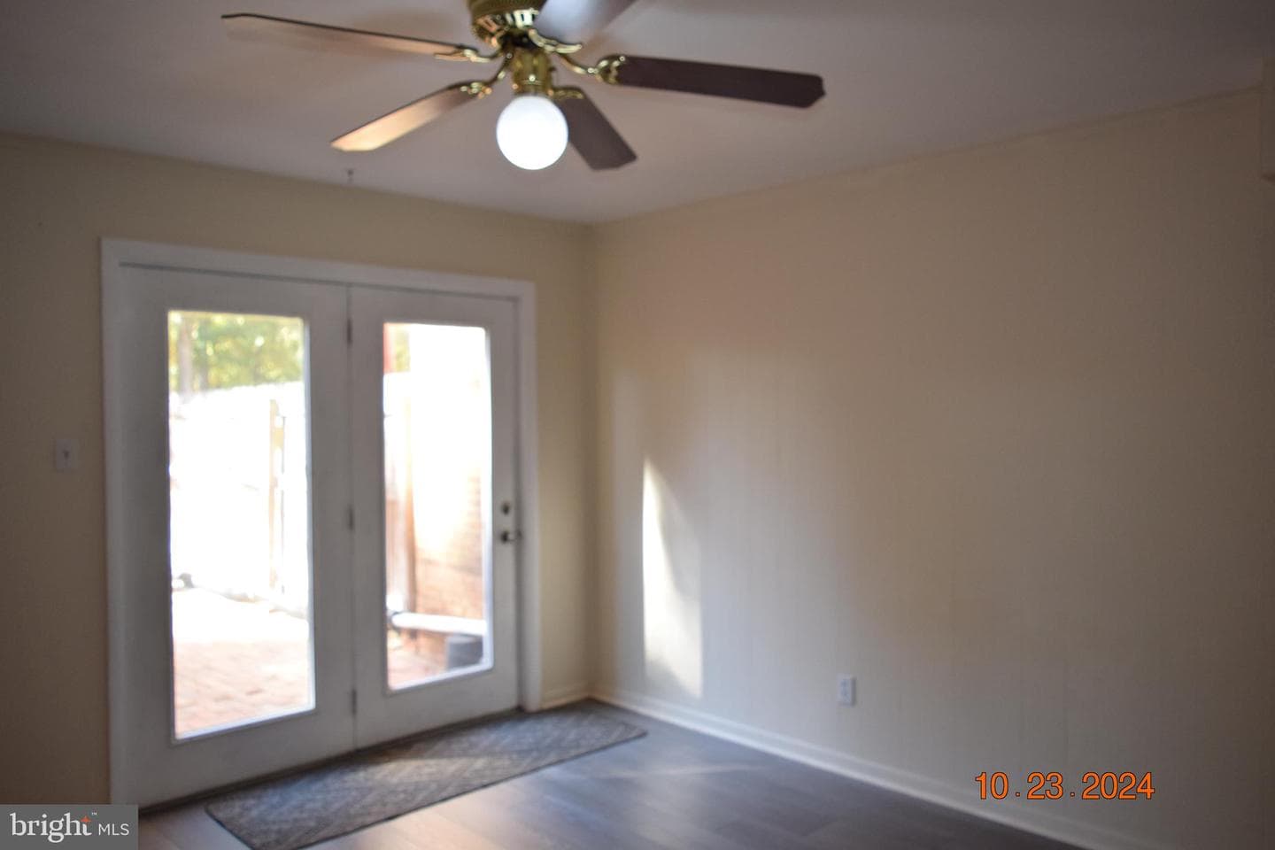 14857 Leicester Court photo 37