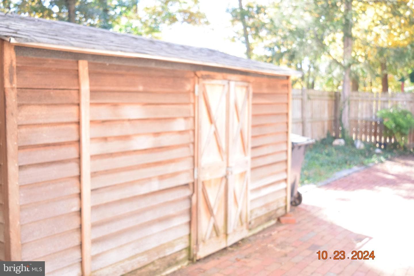 14857 Leicester Court photo 41