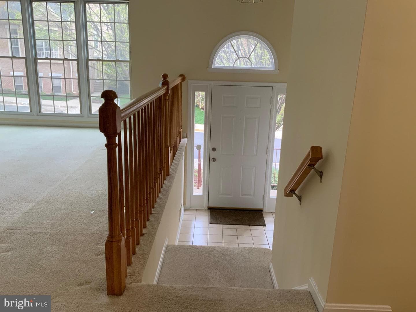 2136 Kings Garden Way photo 3