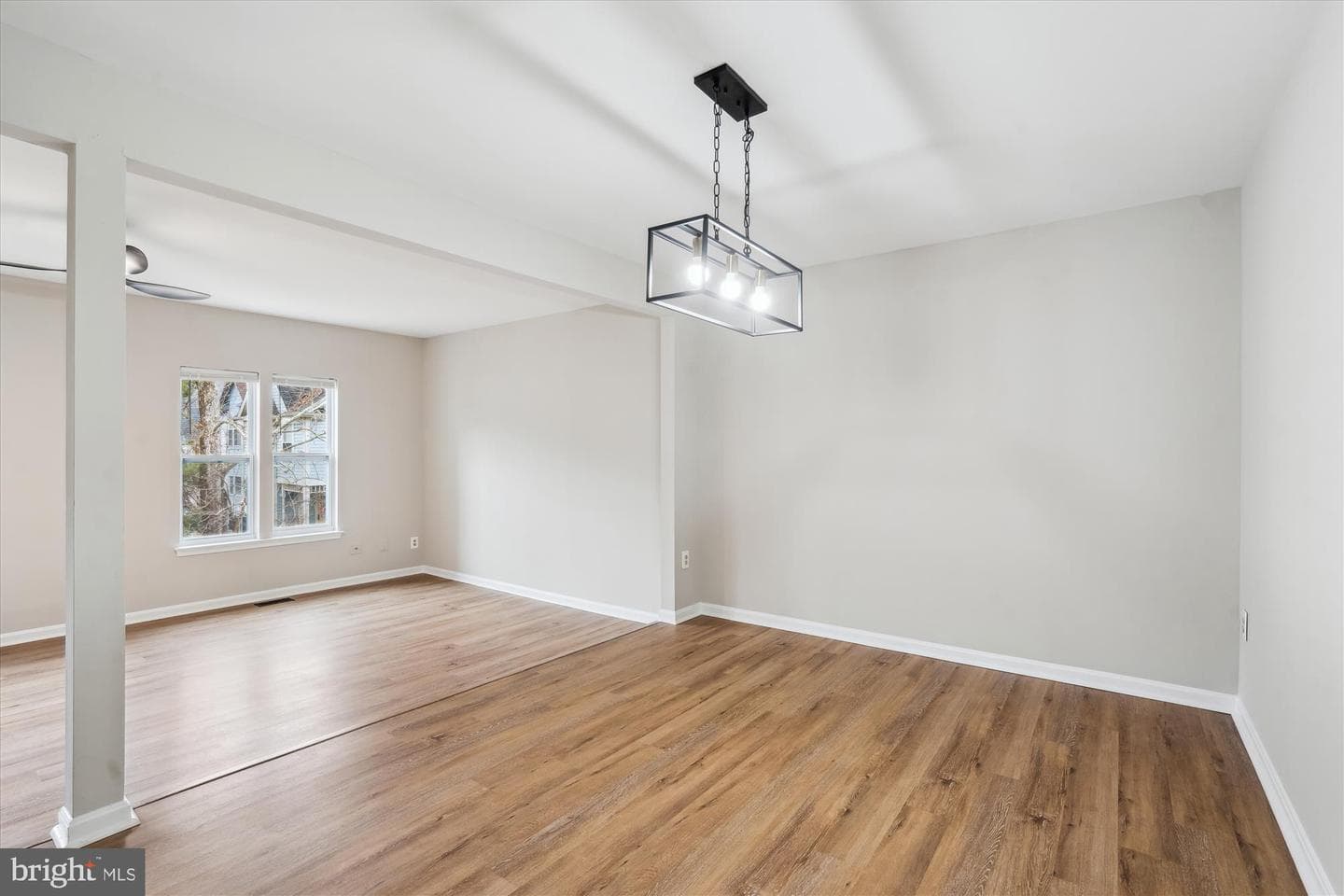 5492 Stavendish Street photo 13