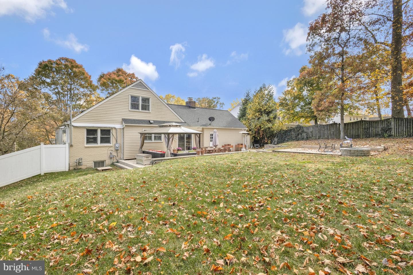 3712 Camelot Drive photo 16