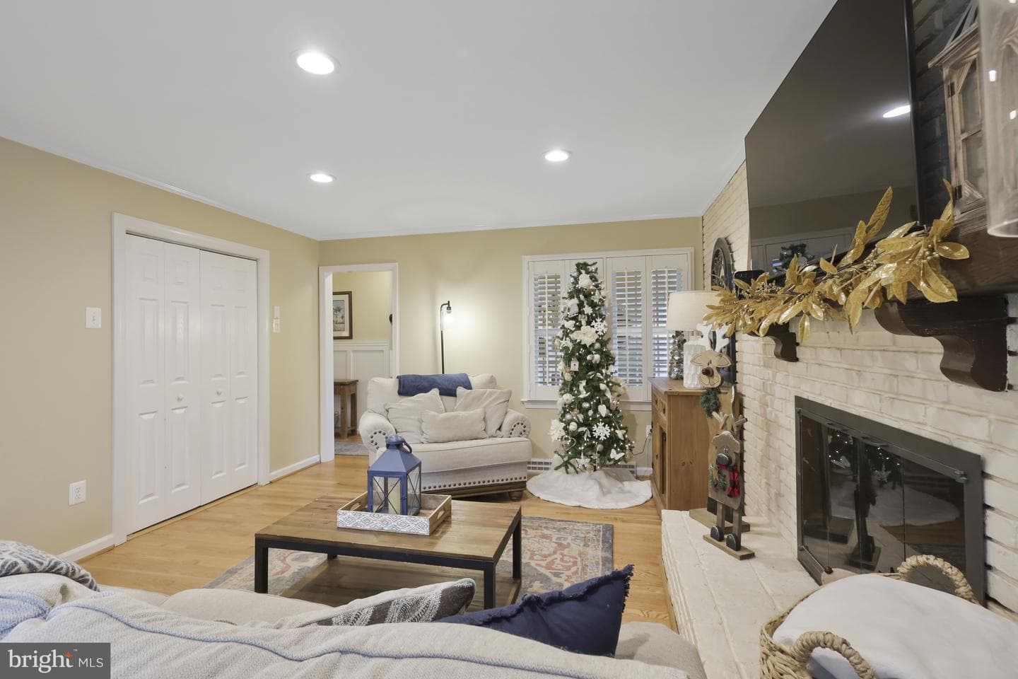 3712 Camelot Drive photo 32
