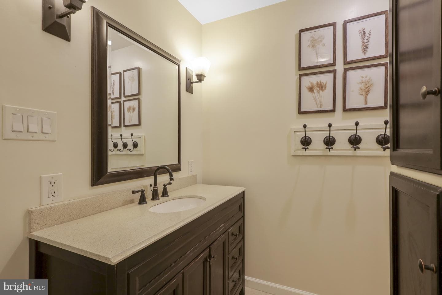 3712 Camelot Drive photo 48