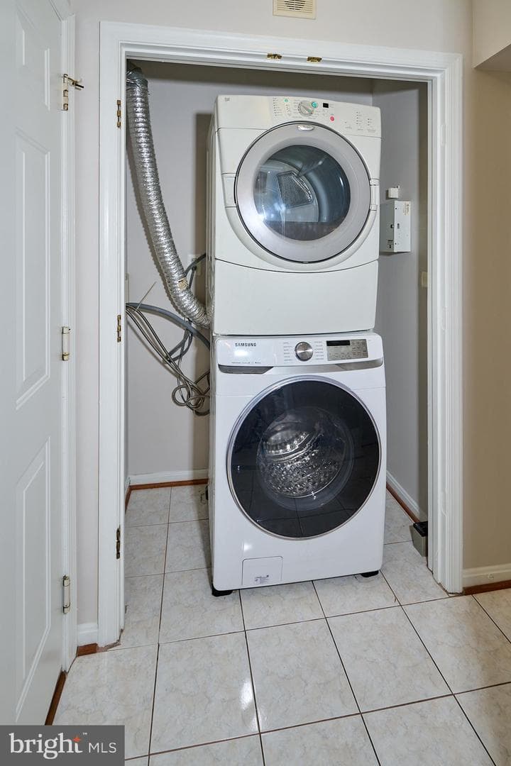 6607 Netties Lane #1601 photo 9