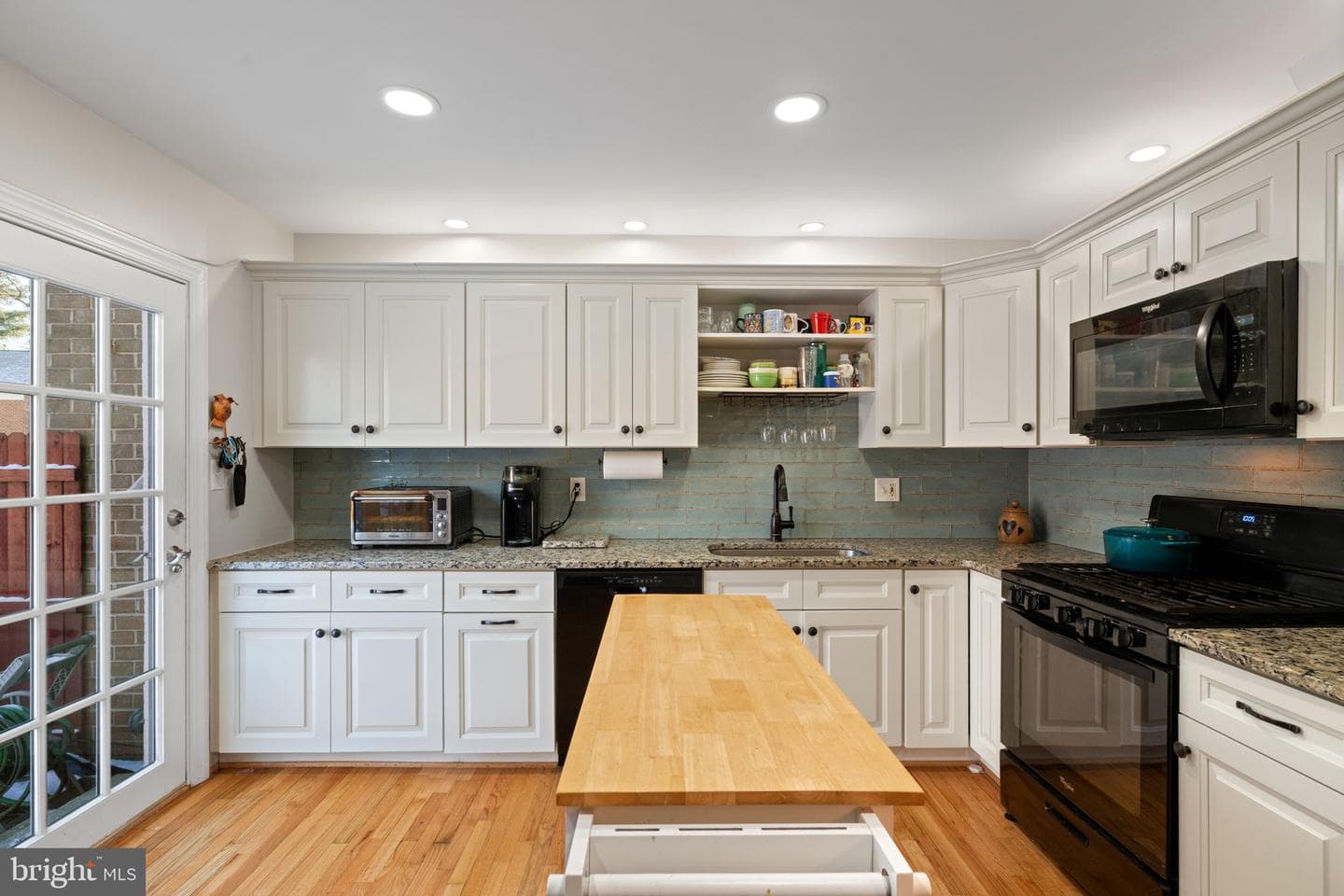 5934 Seabright Road photo 14