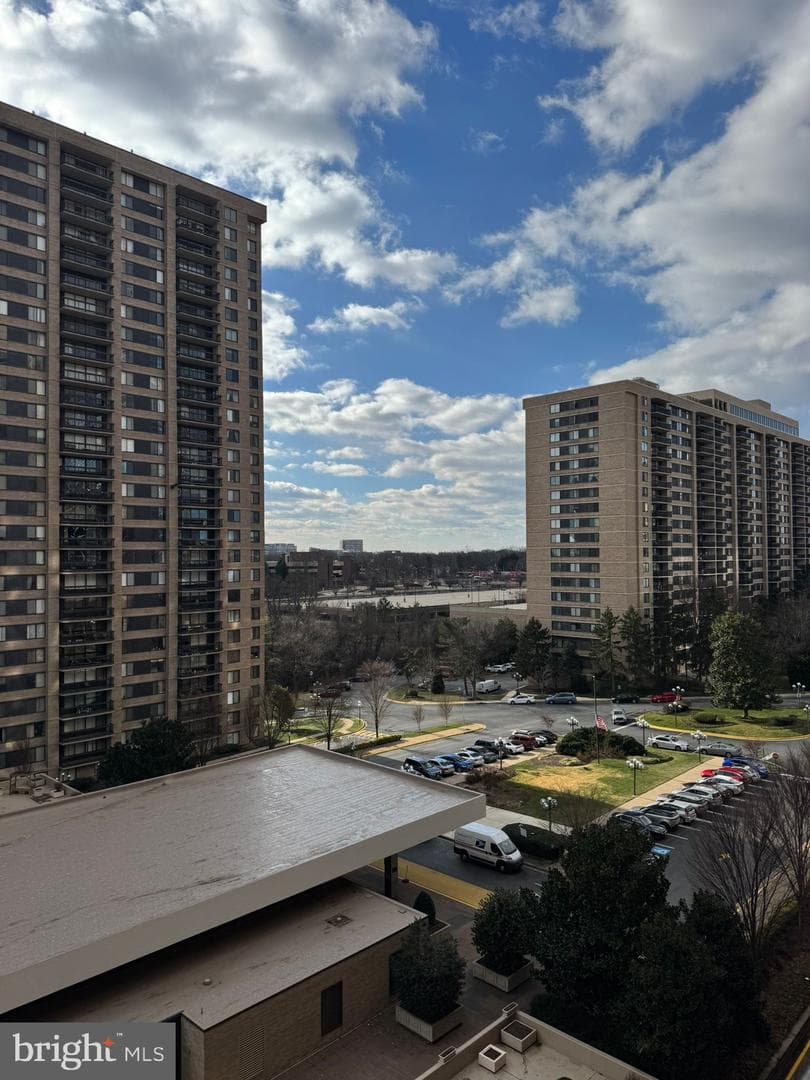 3701 S George Mason Drive #918n photo 1