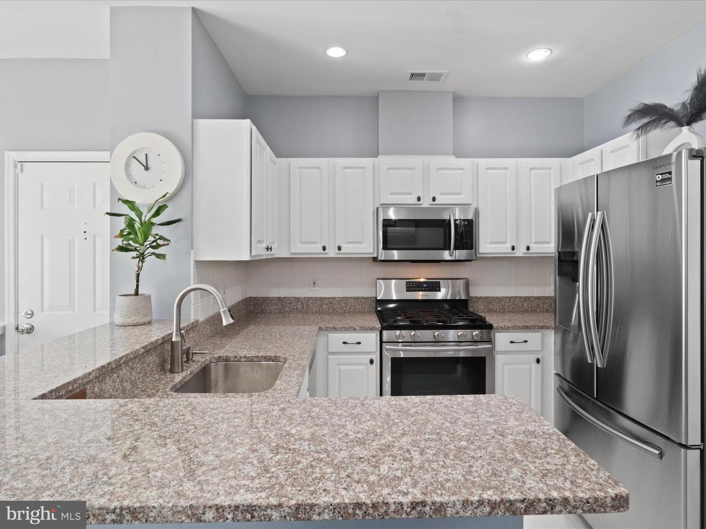 4144 Fountainside Lane #204 photo 8