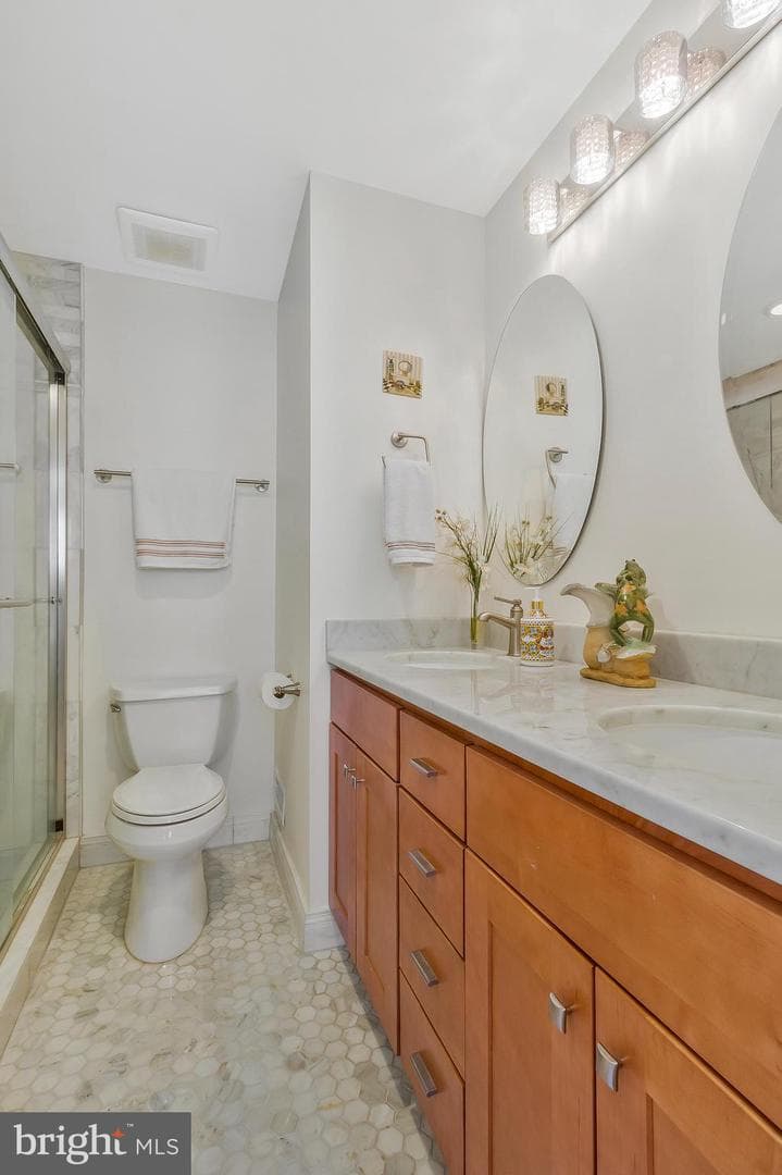 2107 Dominion Heights Court photo 16